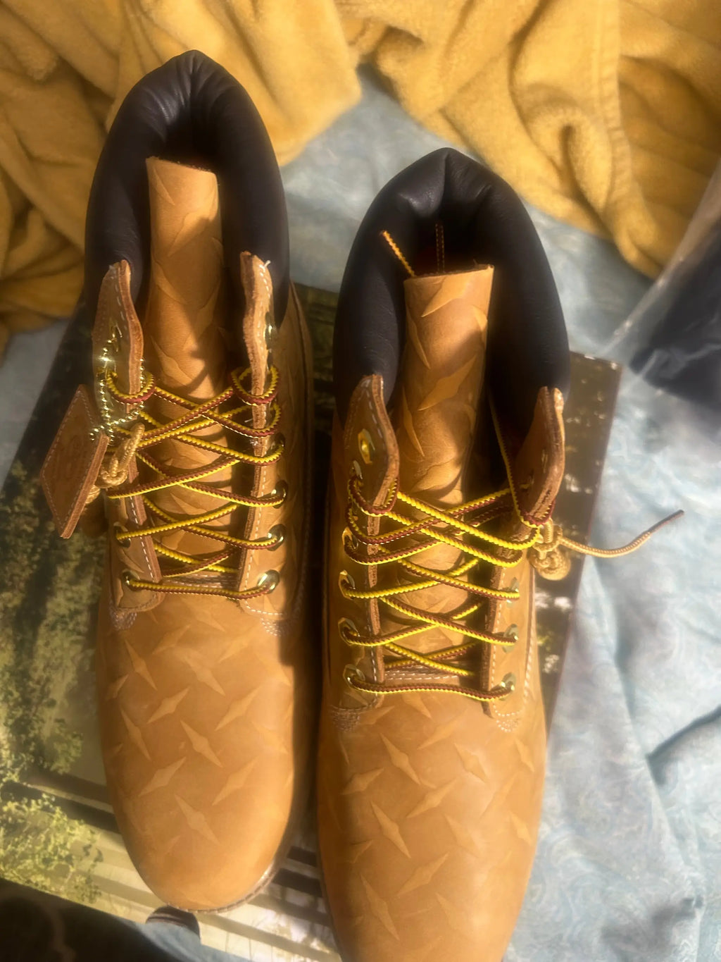 Supreme x Timberland 6” Premium Waterproof Boot Diamond Plate Wheat Size 12