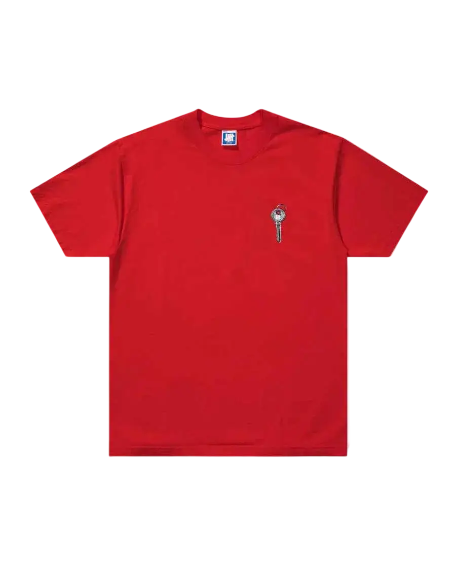 Undftd Lock & Key Tee Red - M - Apparel & Accessories